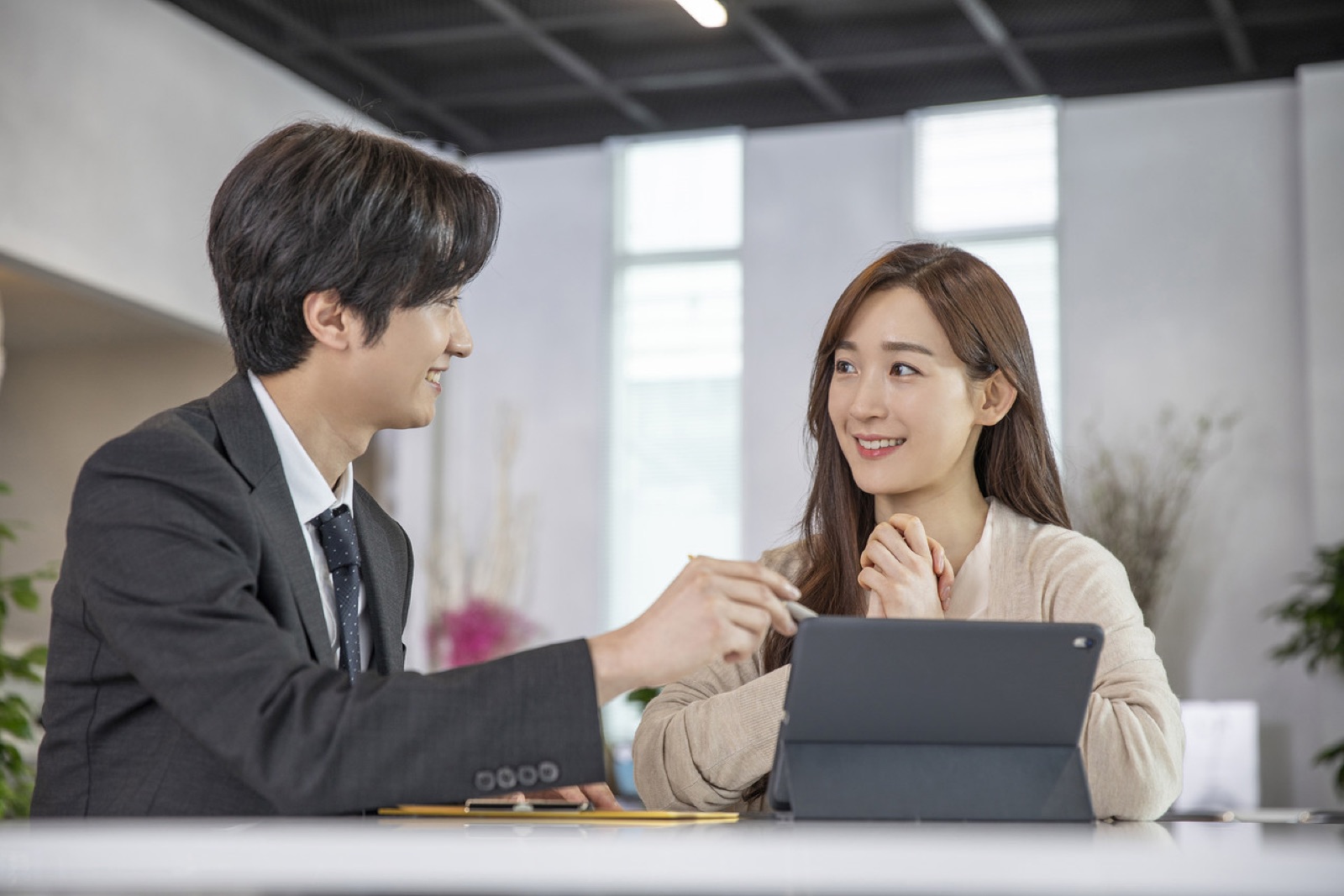 마케팅 상담 장면